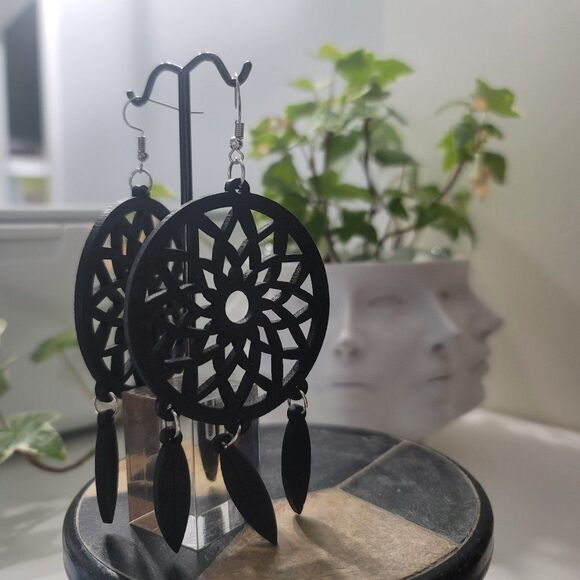 Wooden Dream Catcher Earrings (Black) *NEW* - Picture 1 of 2
